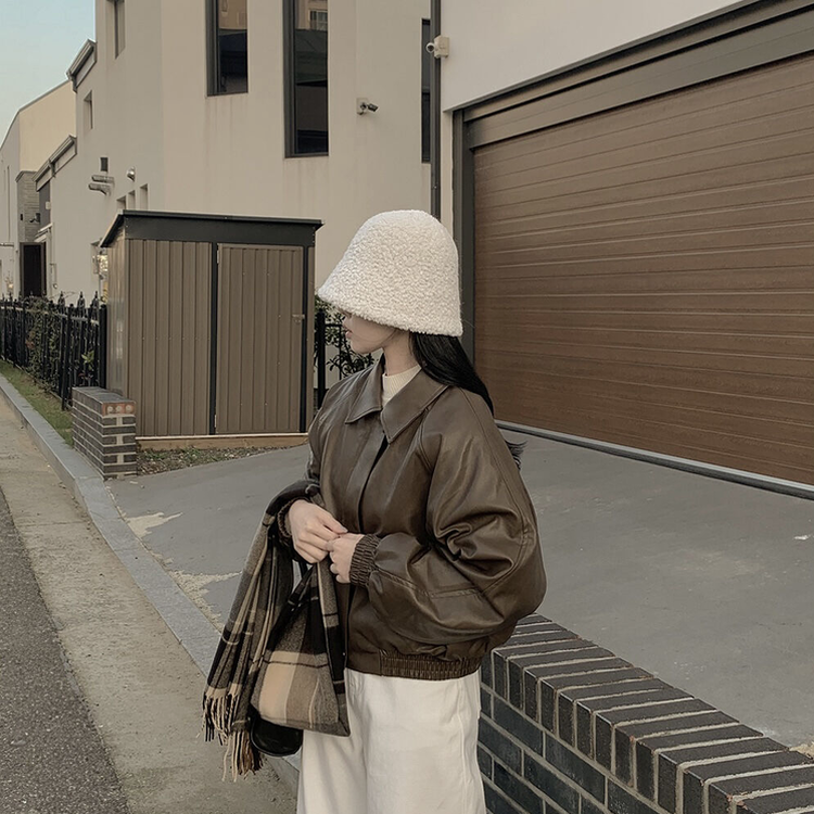 레더 아방핏 겨울 크롭자켓 양털 퍼안감 가죽점퍼 밤색