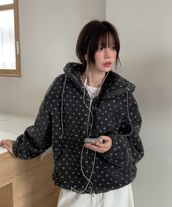 ハートボアフリースフードジャンパー CHARCOAL