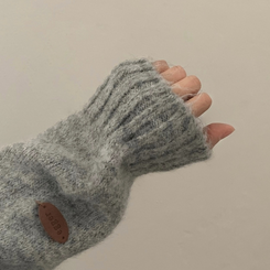 ボカシボタンラウンドウールニット(5color) GREY