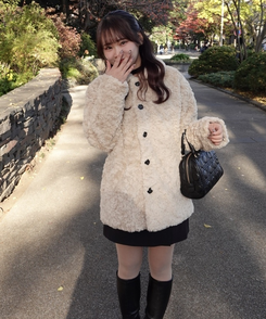 포그니 양털 자켓 코트 베이지