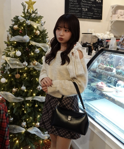 보들보들 리본 레이어드 니트 베이지