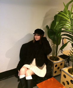 모직 주름 미니 스커트 속바지 아이보리