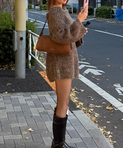 オーバーオフショルダーロングニット BROWN