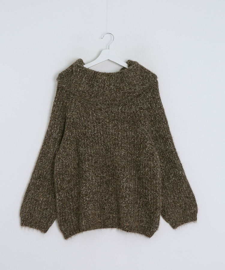 オーバーオフショルダーロングニット