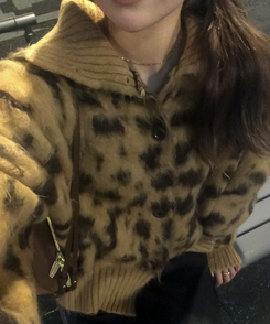 호피 지퍼 가디건 카멜