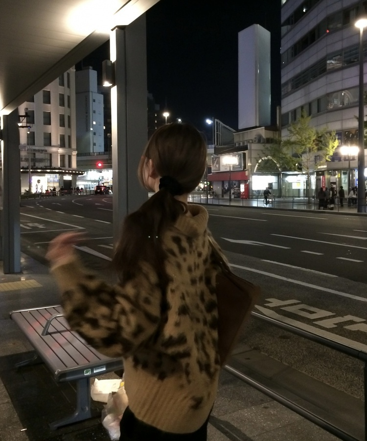 호피 지퍼 가디건 카멜