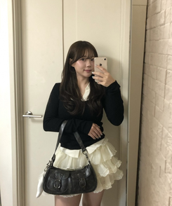 레트로 토드 앞포켓 크로스백 블랙