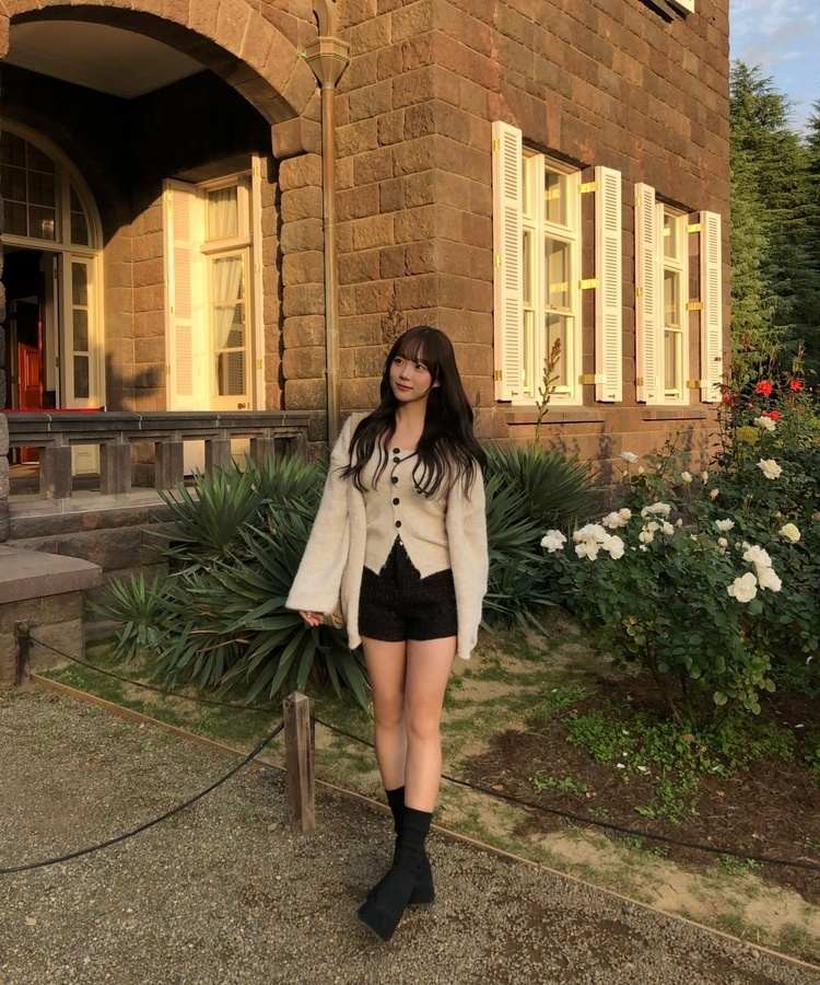 【SET】ロングカーディガン＋ボタンノースリーブトップス IVORY