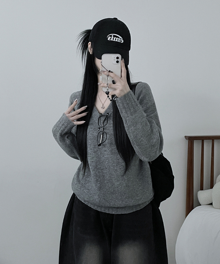 브이넥도톰무지나그랑루즈핏울니트 그레이