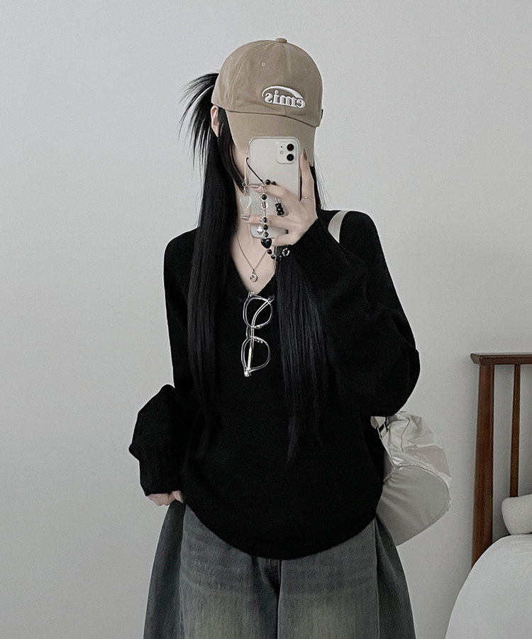 브이넥도톰무지나그랑루즈핏울니트 블랙