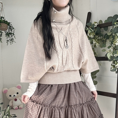 달빛천사 자수 꽈배기 빈티지 대장 모리걸 실버버튼 판초 터틀넥 케이프 망토 니트 베이지