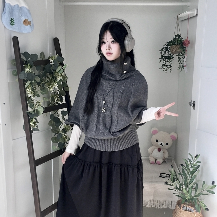 달빛천사 자수 꽈배기 빈티지 대장 모리걸 실버버튼 판초 터틀넥 케이프 망토 니트 그레이