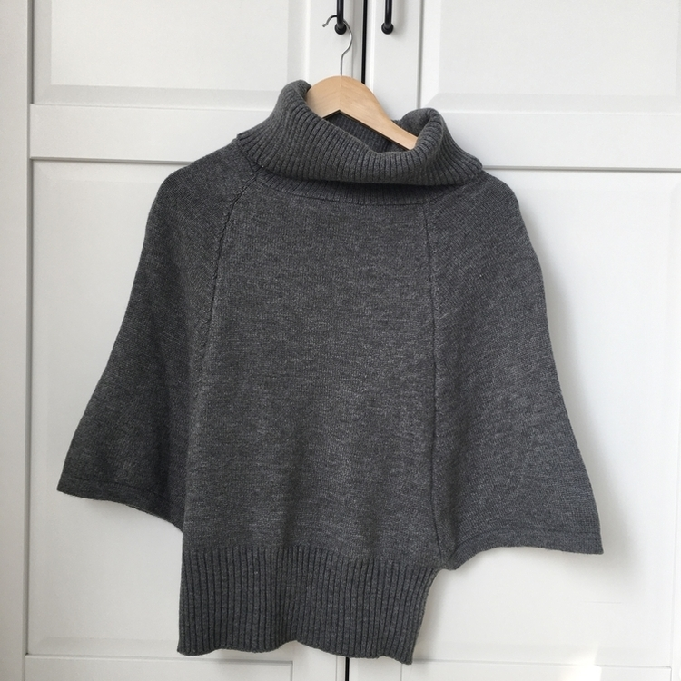 달빛천사 자수 꽈배기 빈티지 대장 모리걸 실버버튼 판초 터틀넥 케이프 망토 니트