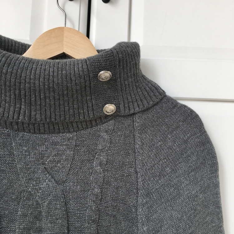 달빛천사 자수 꽈배기 빈티지 대장 모리걸 실버버튼 판초 터틀넥 케이프 망토 니트