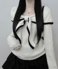 프릴배색리본오프숄더긴팔니트 화이트