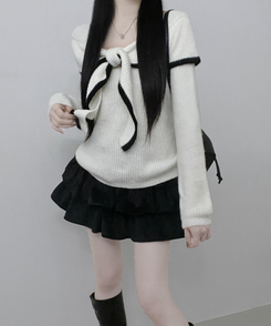 프릴배색리본오프숄더긴팔니트 화이트