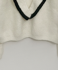 프릴배색리본오프숄더긴팔니트