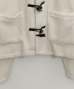 베이글양털뽀글이떡볶이후드무스탕숏자켓점퍼