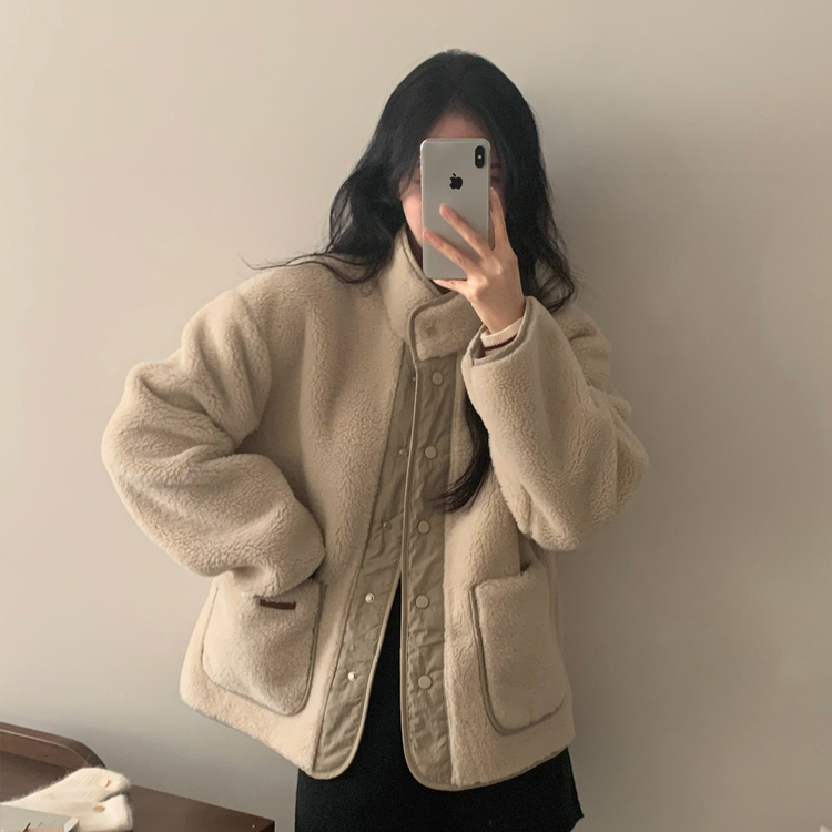 버터 플리스 양털 가죽패치 오버핏 덤블 배색 점퍼 자켓 아이보리