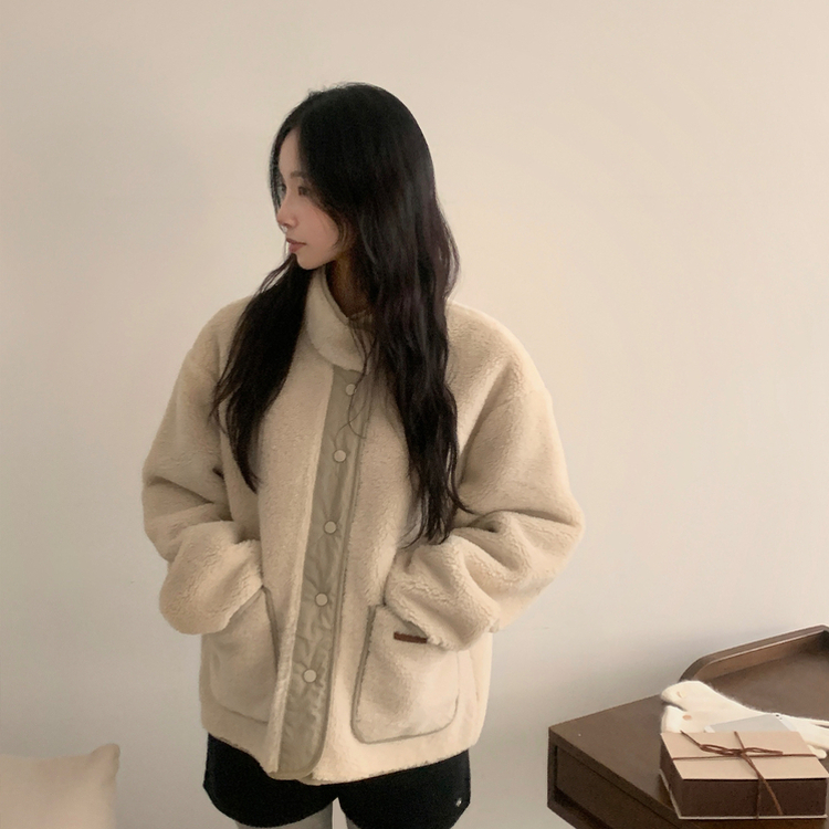 버터 플리스 양털 가죽패치 오버핏 덤블 배색 점퍼 자켓 아이보리
