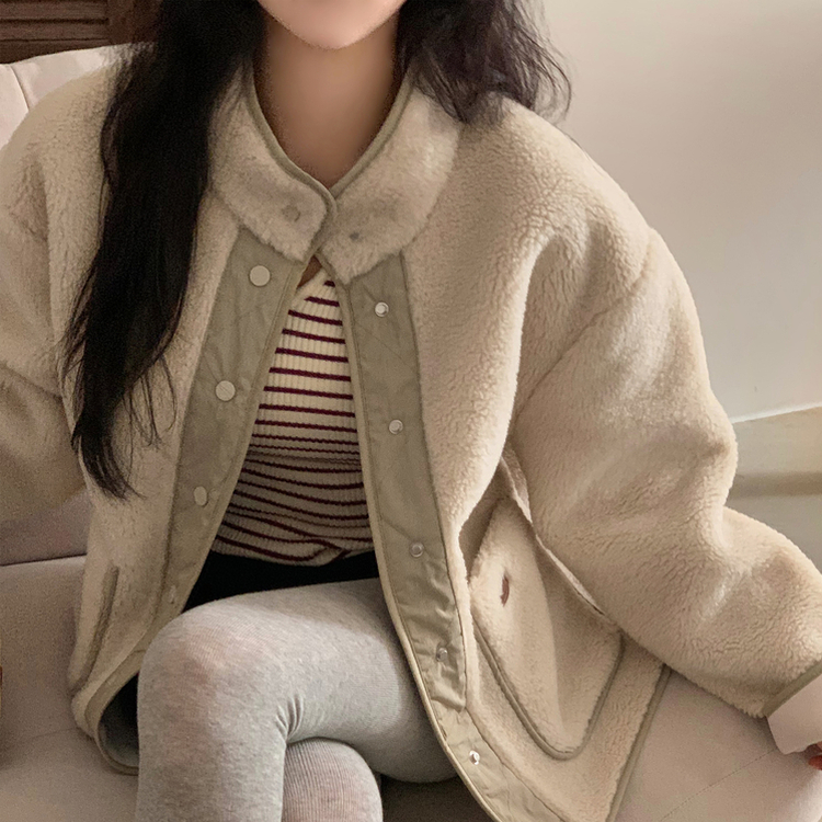 버터 플리스 양털 가죽패치 오버핏 덤블 배색 점퍼 자켓 아이보리