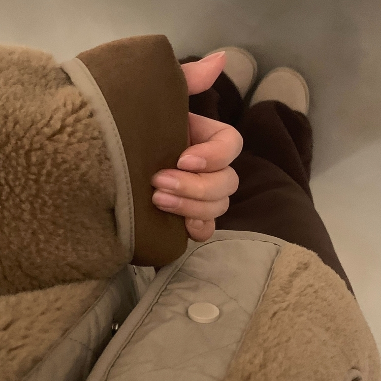 버터 플리스 양털 가죽패치 오버핏 덤블 배색 점퍼 자켓 베이지