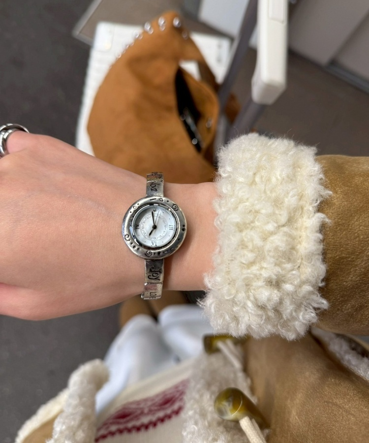 英字ビンテージウォッチ SILVER