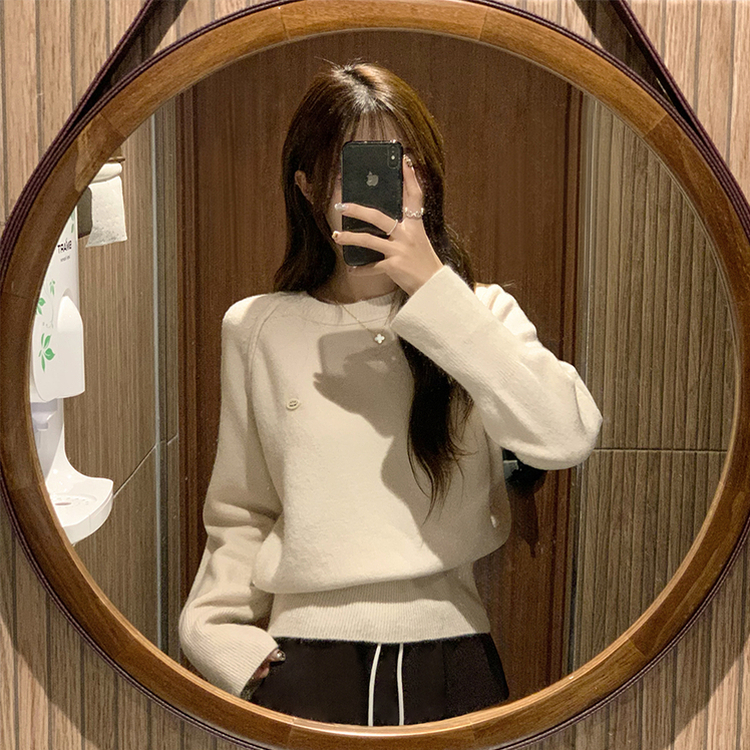 라라 라운드 허리잘록 와펜 가을 긴팔 니트 루즈핏 겨울 상의 데일리 오버핏 긴팔티 아이보리