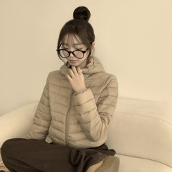 데일리한 무드의 빵빵 겨울 긴팔 데일리 웰론 하이넥 후드 패딩 아우터 경량패딩 오버핏 점퍼 베이지