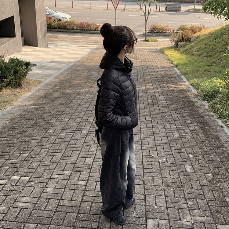 데일리한 무드의 빵빵 겨울 긴팔 데일리 웰론 하이넥 후드 패딩 아우터 경량패딩 오버핏 점퍼 블랙