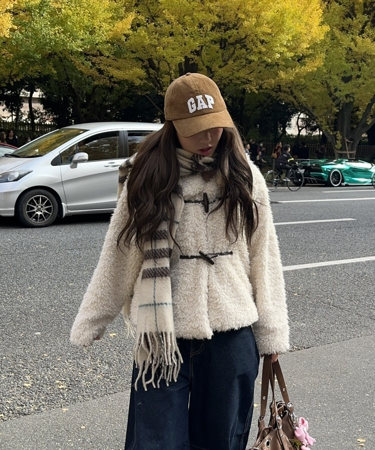 フェイクファーダッフルコート IVORY