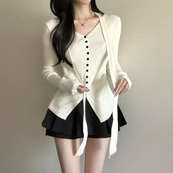 【タイ付き】シャーリングリブニットTシャツ WHITE