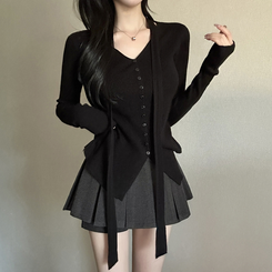 【タイ付き】シャーリングリブニットTシャツ BLACK