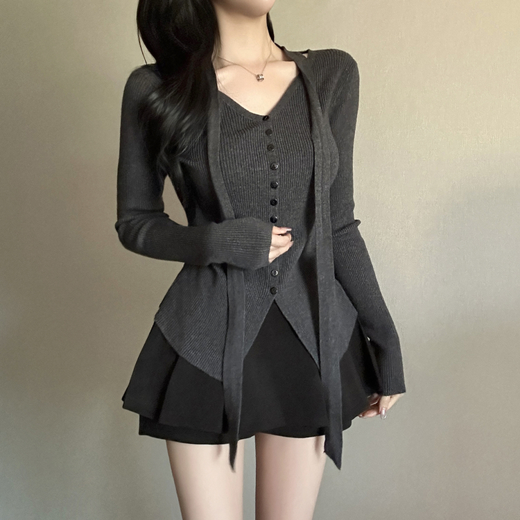 【タイ付き】シャーリングリブニットTシャツ GREY