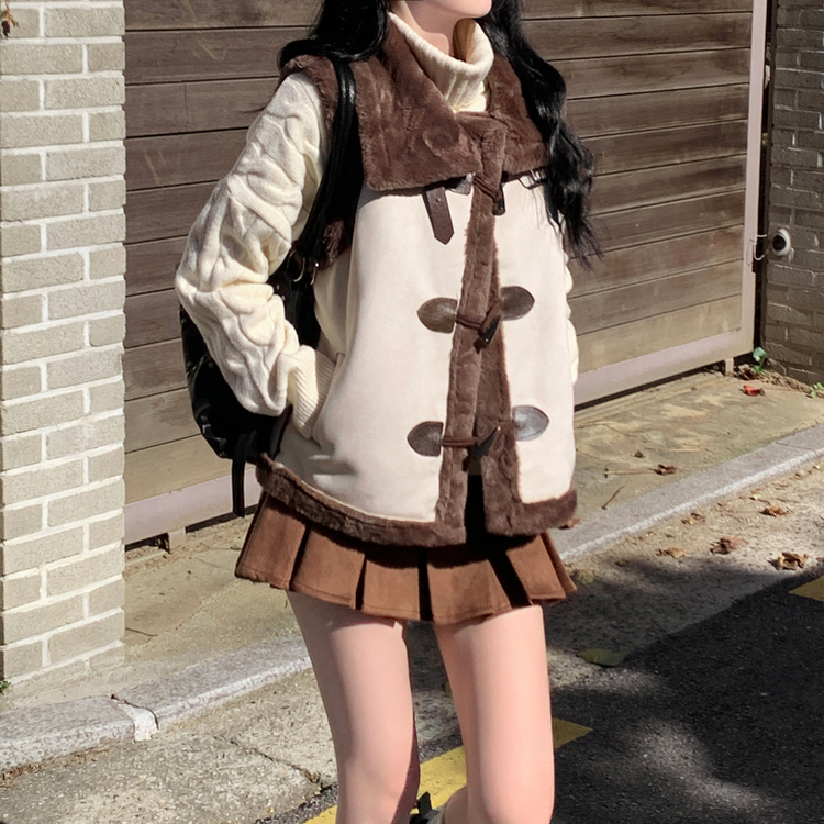 체스넛 스웨이드 퍼 하이넥 버클 떡볶이 무스탕 베스트 조끼 아이보리