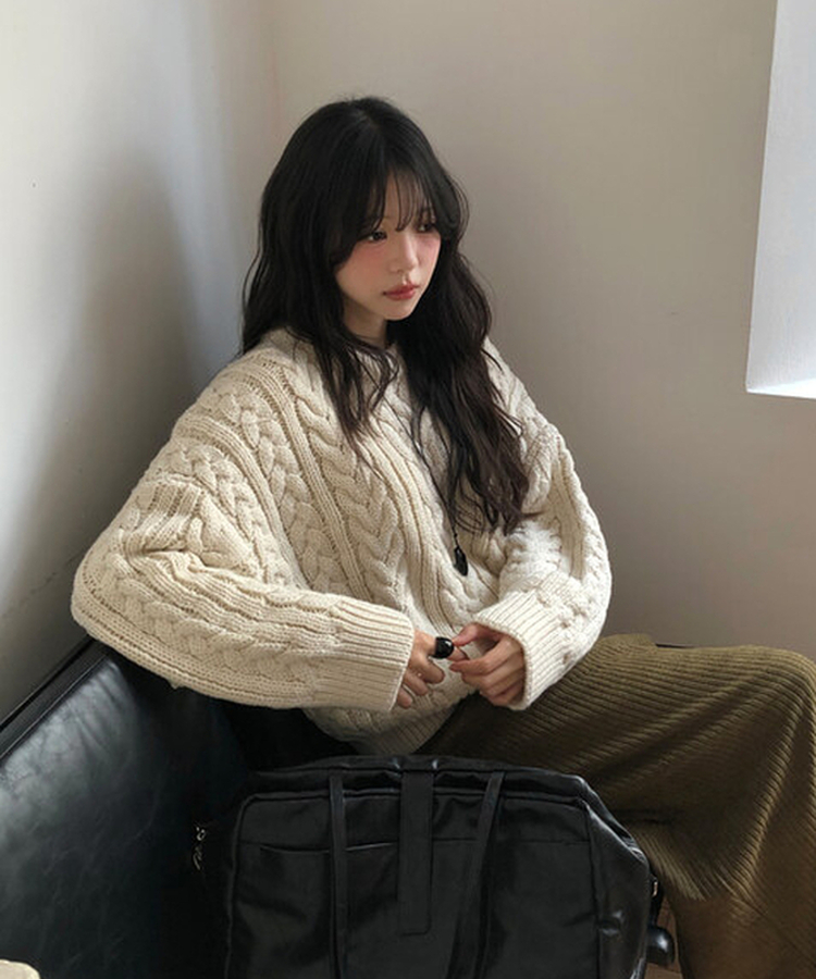 ケーブルウールニット IVORY