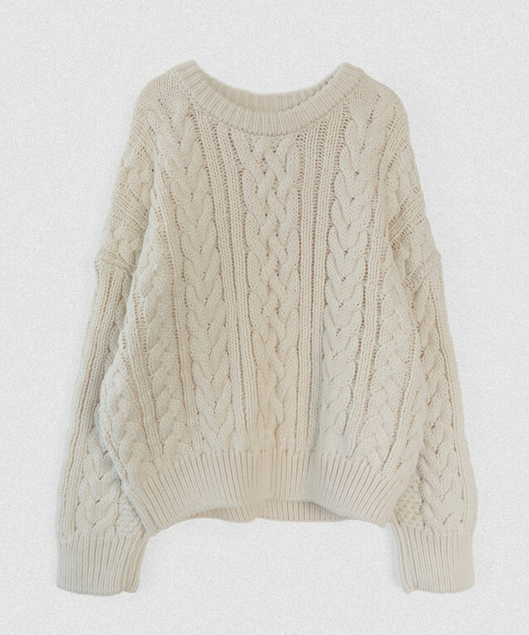 ケーブルウールニット