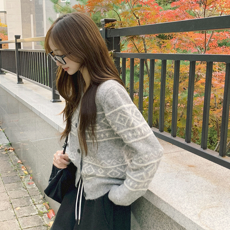 초코 라운드 가을 버튼 노르딕 긴팔 니트 가디건