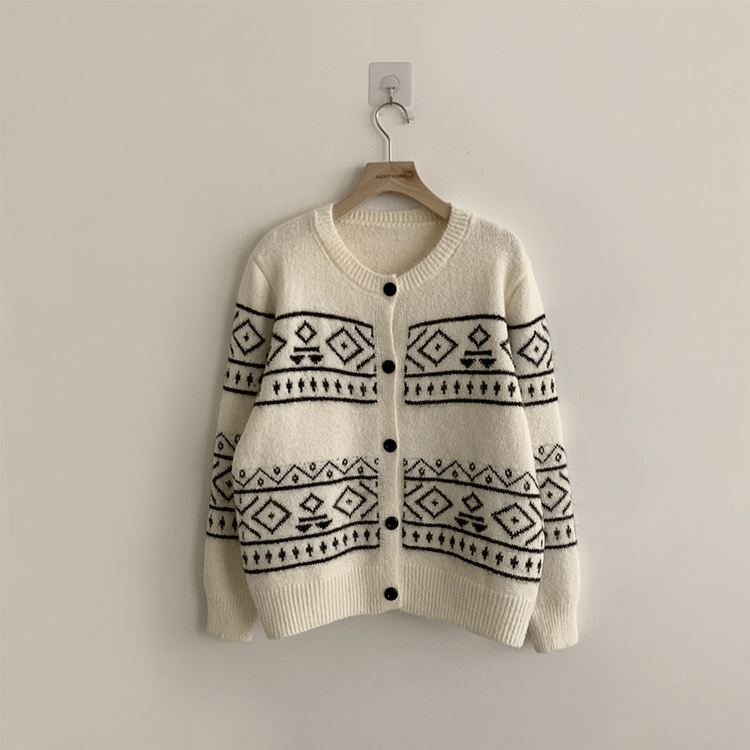 초코 라운드 가을 버튼 노르딕 긴팔 니트 가디건