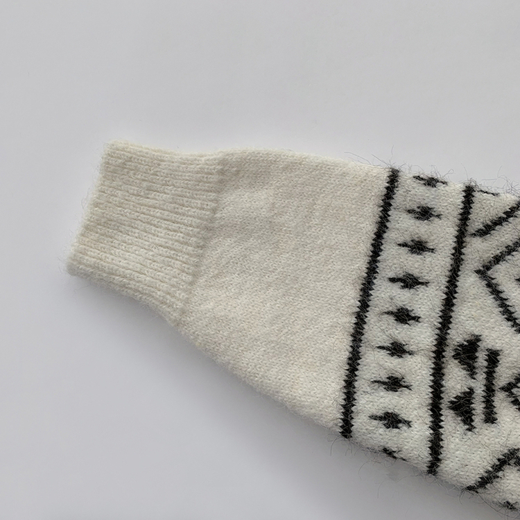 초코 라운드 가을 버튼 노르딕 긴팔 니트 가디건