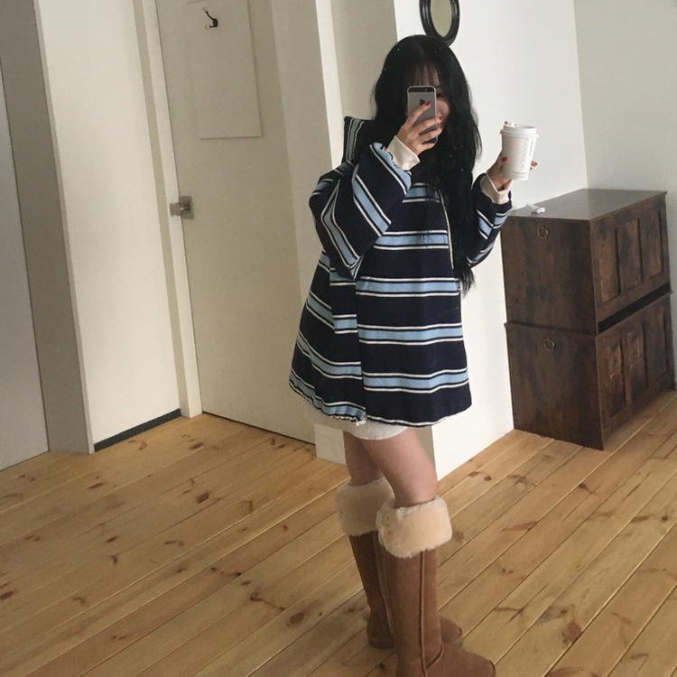 후드 스트라이프 루즈핏 긴팔 티셔츠 네이비