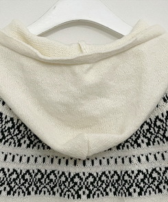 씨오노르딕패턴루즈핏니트투웨이후드집업