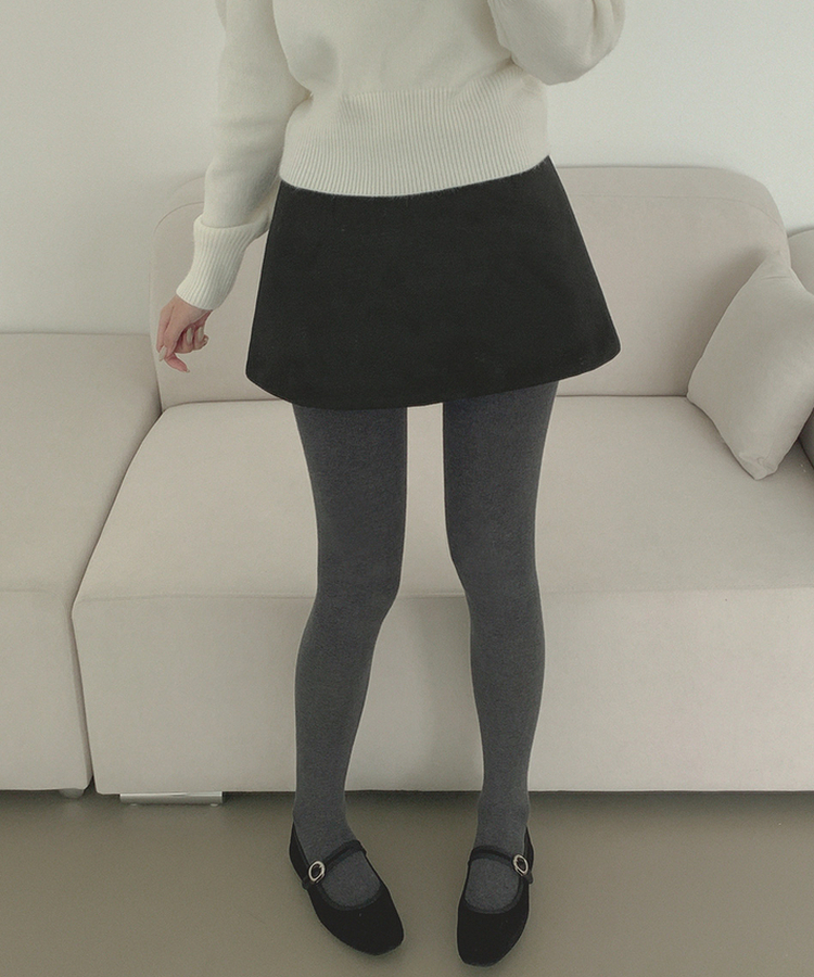깔끔 모직 허얇골넓 A라인 연말 스커트 블랙
