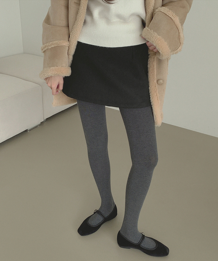 깔끔 모직 허얇골넓 A라인 연말 스커트 블랙