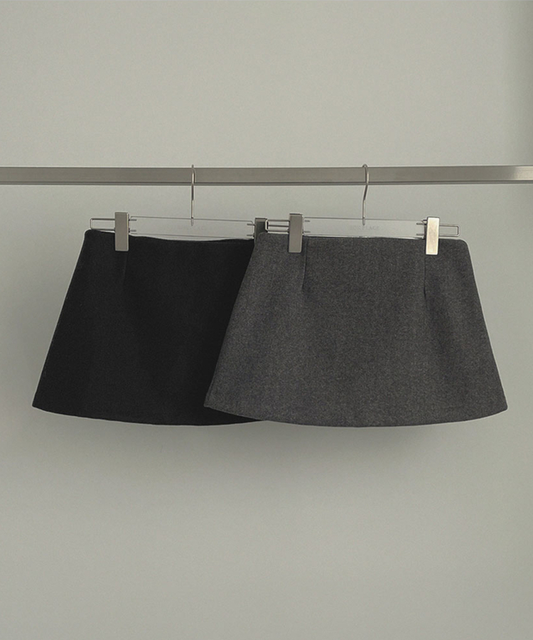 깔끔 모직 허얇골넓 A라인 연말 스커트