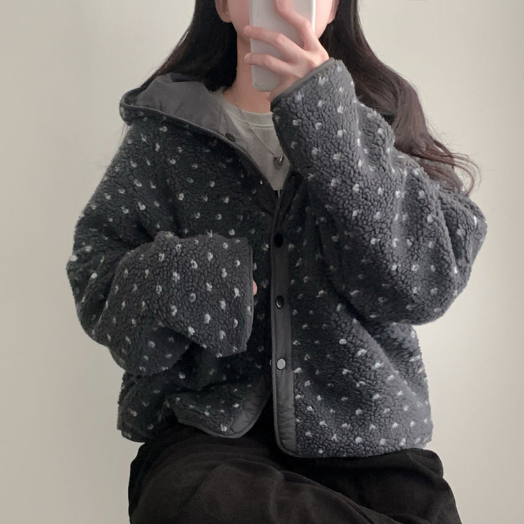 양면으로 착용가능한뽀글이 도트 리버시블 후드 후리스 아방핏 점퍼