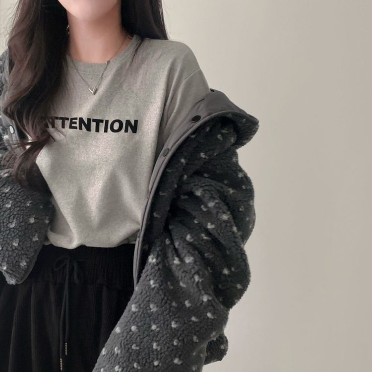 양면으로 착용가능한뽀글이 도트 리버시블 후드 후리스 아방핏 점퍼