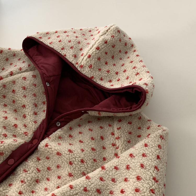 양면으로 착용가능한뽀글이 도트 리버시블 후드 후리스 아방핏 점퍼