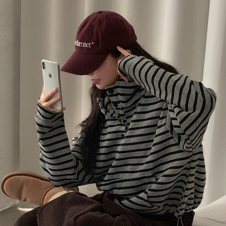 포블 하이넥 버튼 스트라이프 아방핏 단가라 맨투맨후드티 그레이