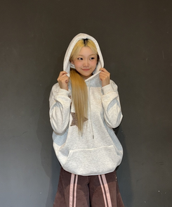 (기모)투스타 레오파드 별패치 후드 아이보리